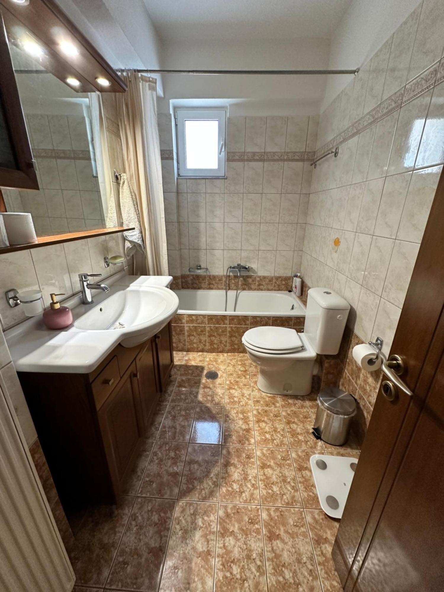 Mandalena Luxury Larissa Apartment Exterior foto
